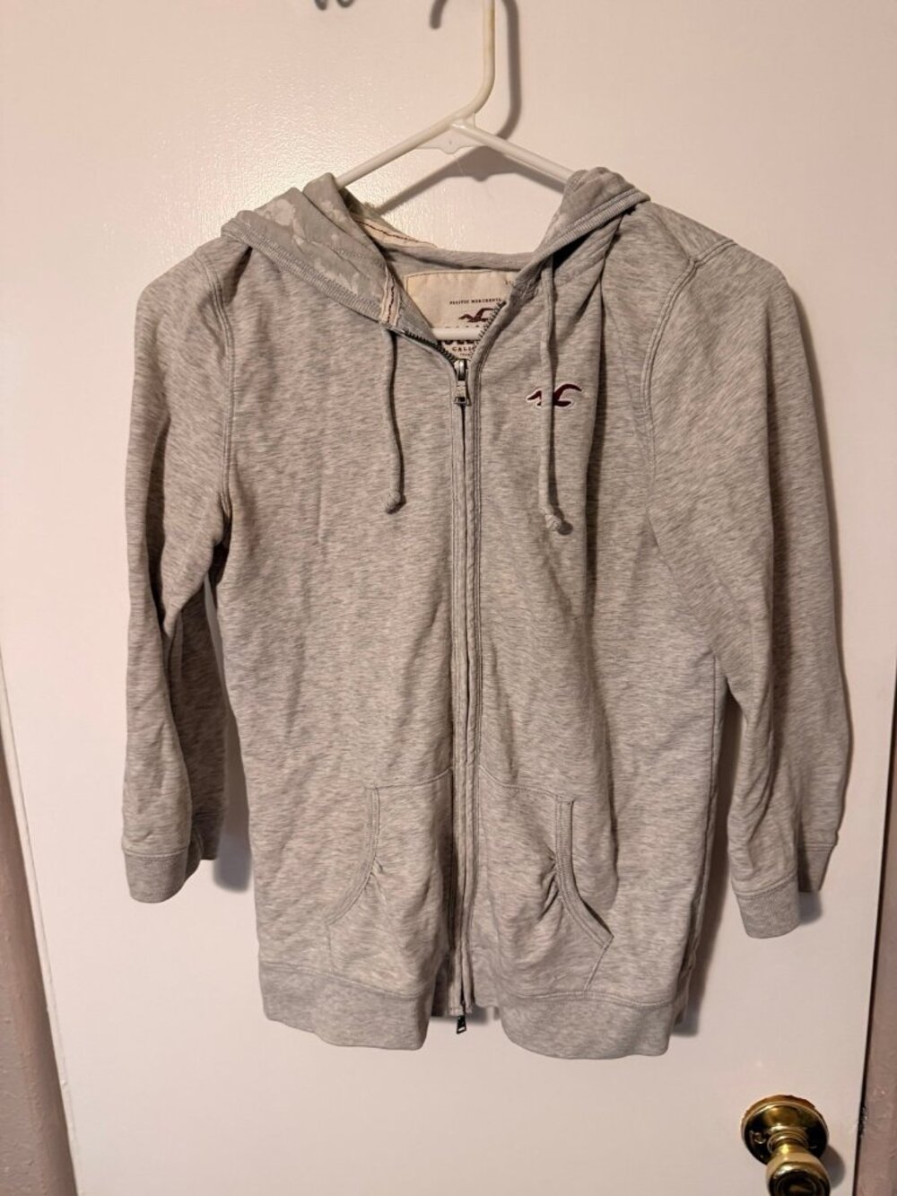 Vintage Hollister light gray 3/4 sleeve full zip hoodie, size large